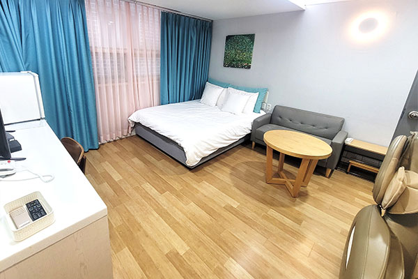 산모실<br/><span>Maternity room</span> 이미지